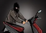 3 Maling Curi Motor di Halaman Rumah, Aksi Terekam CCTV