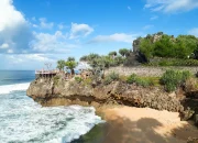 Eksplorasi Keindahan Pantai di Gunung Kidul