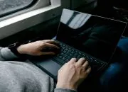 Tips Mengatasi Laptop Black Screen yang Bikin Panik