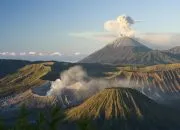 Petualangan Seru di Gunung Semeru