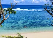 Menikmati Keindahan Pantai Gunung Payung di Bali